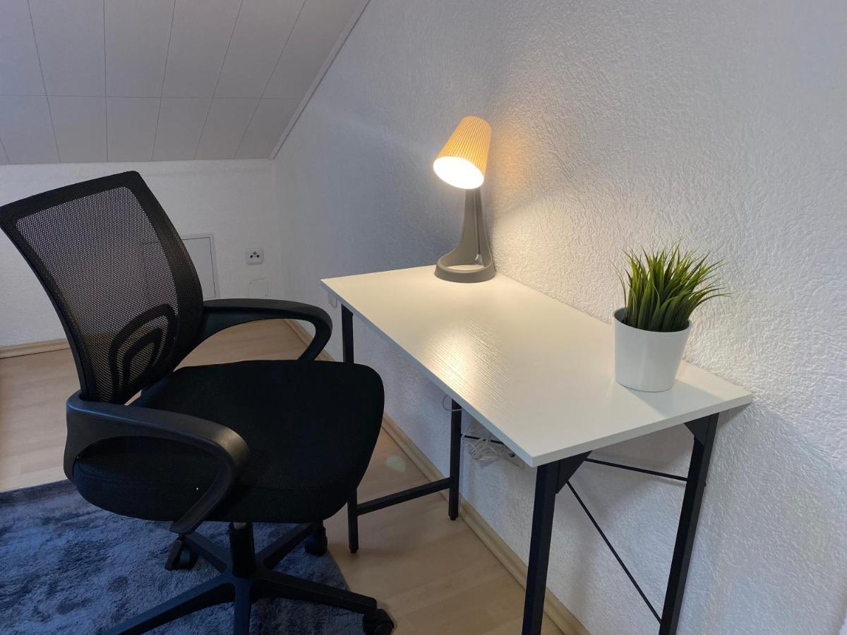 Deluxe Business Suite Mit Netflix Premium & Parkplatz, Zentral Zu Audi & Schwarz Gruppe With 2 Bedrooms Bad Friedrichshall Eksteriør bilde