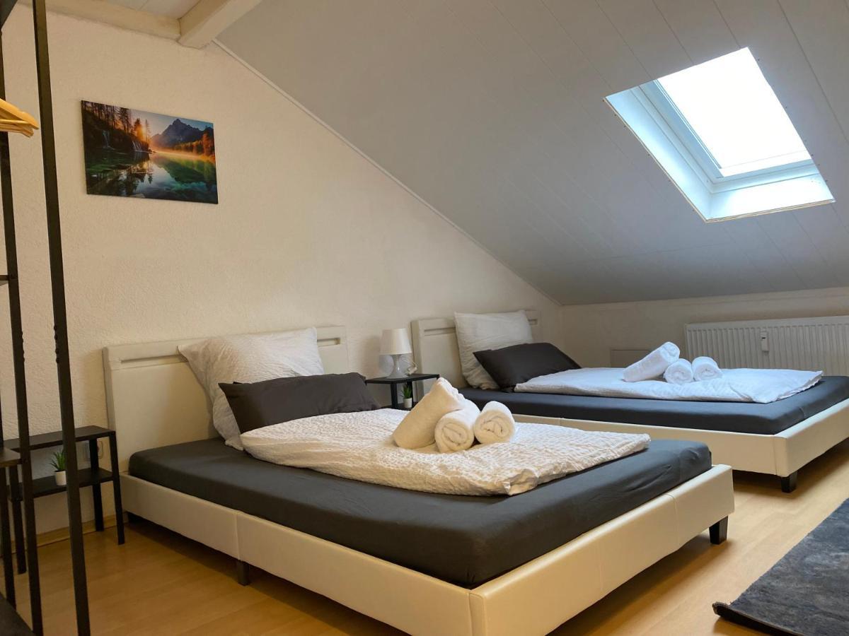 Deluxe Business Suite Mit Netflix Premium & Parkplatz, Zentral Zu Audi & Schwarz Gruppe With 2 Bedrooms Bad Friedrichshall Eksteriør bilde