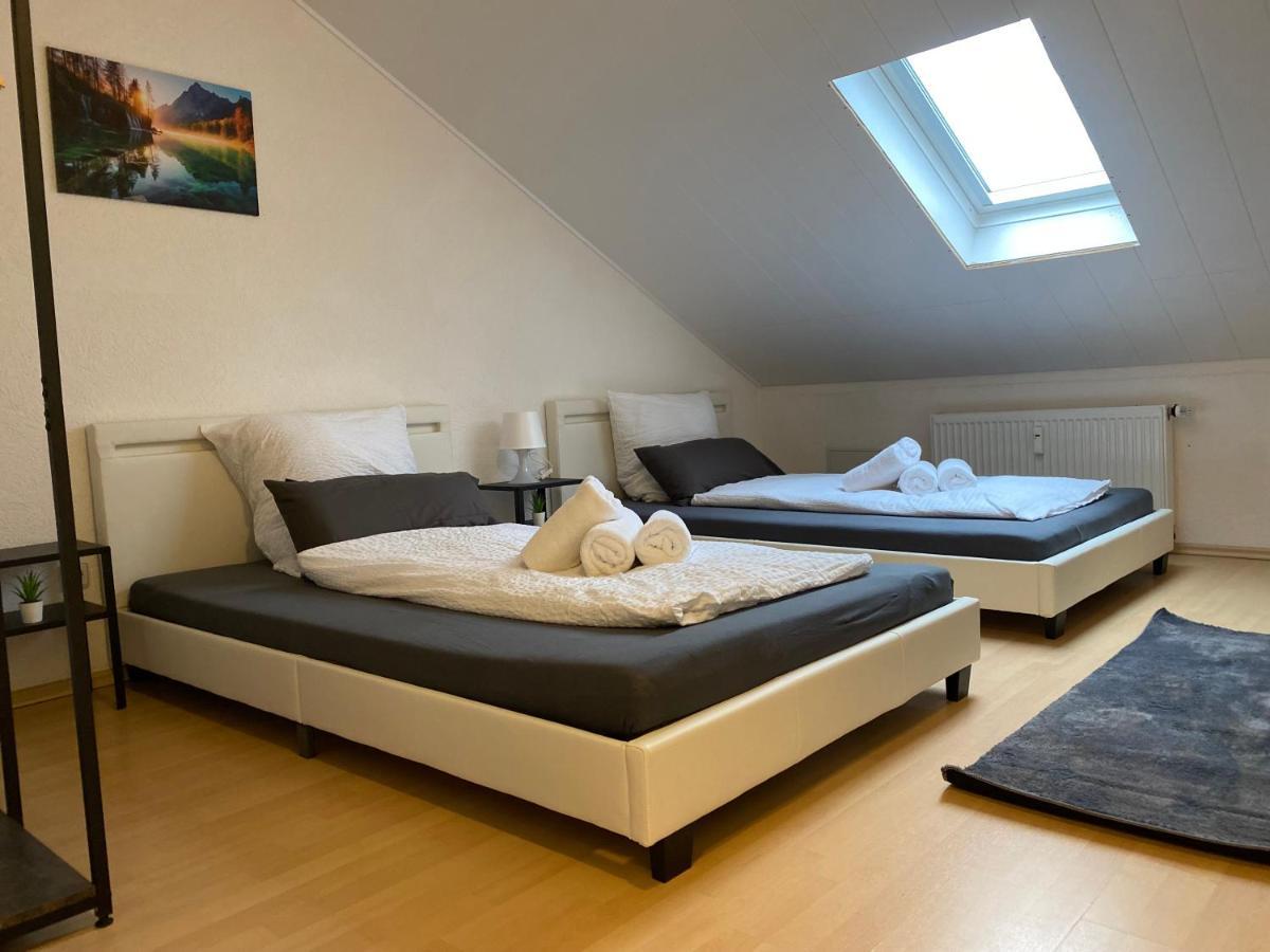 Deluxe Business Suite Mit Netflix Premium & Parkplatz, Zentral Zu Audi & Schwarz Gruppe With 2 Bedrooms Bad Friedrichshall Eksteriør bilde